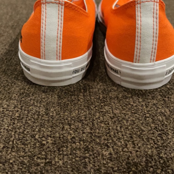 Converse Mens Sneakers Beautiful Orange & White size 13. NWOT - Picture 9 of 13